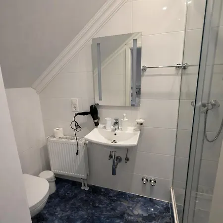 Szálloda Aqua *