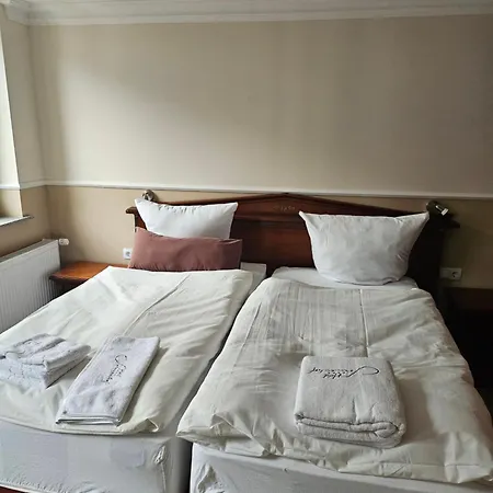 Hotel Aqua *